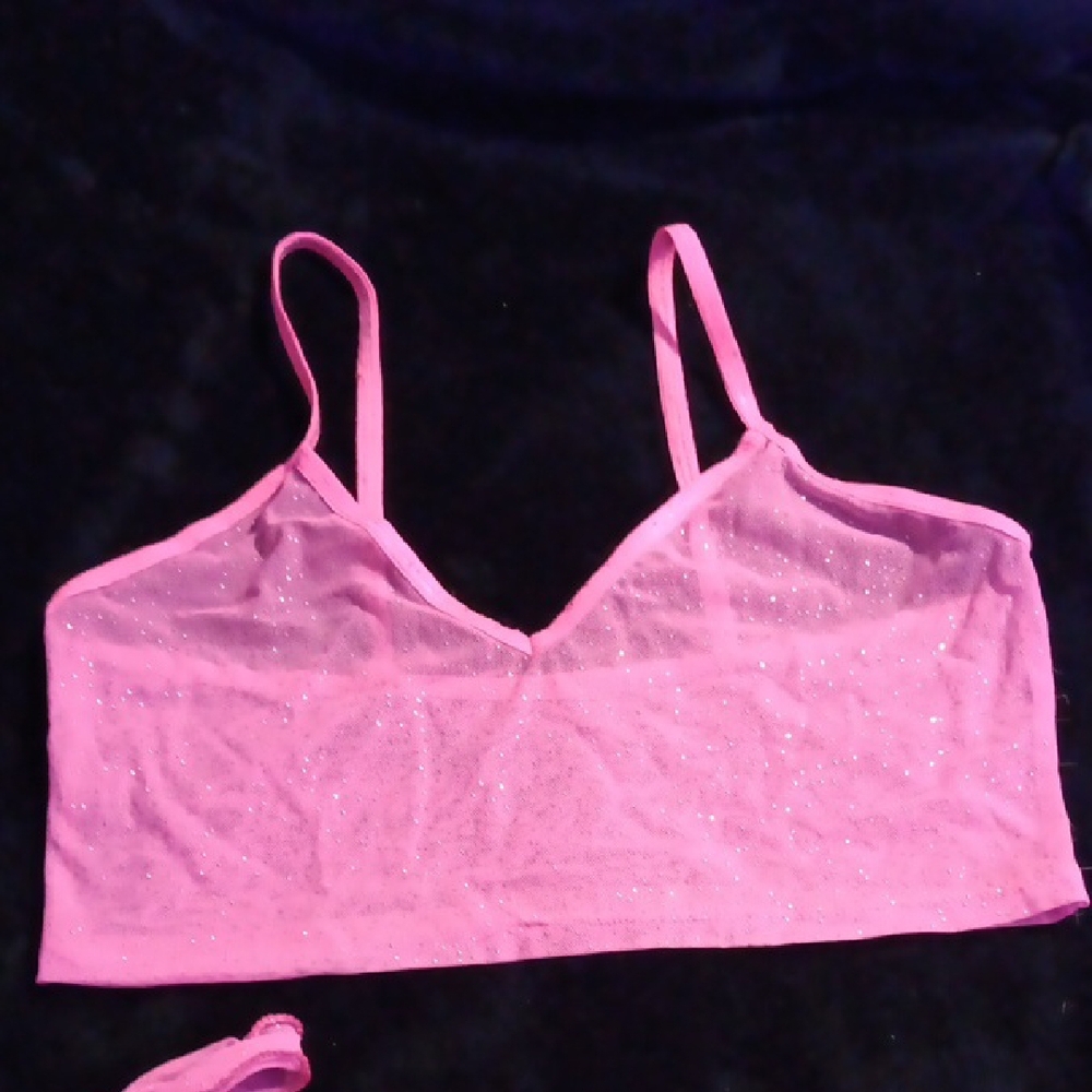 Pink Bikini Set - Picture 2 of 8